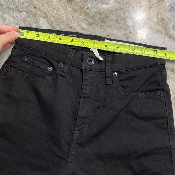 Rag & bone Nina High-Rise Skinny Black Hampton
Slim Fit Ankle Black Jean size 26 - Picture 7 of 14